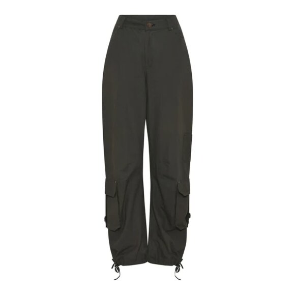 Jessie Pants Dark Army